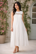 White Charm Embroidered pleated dress
